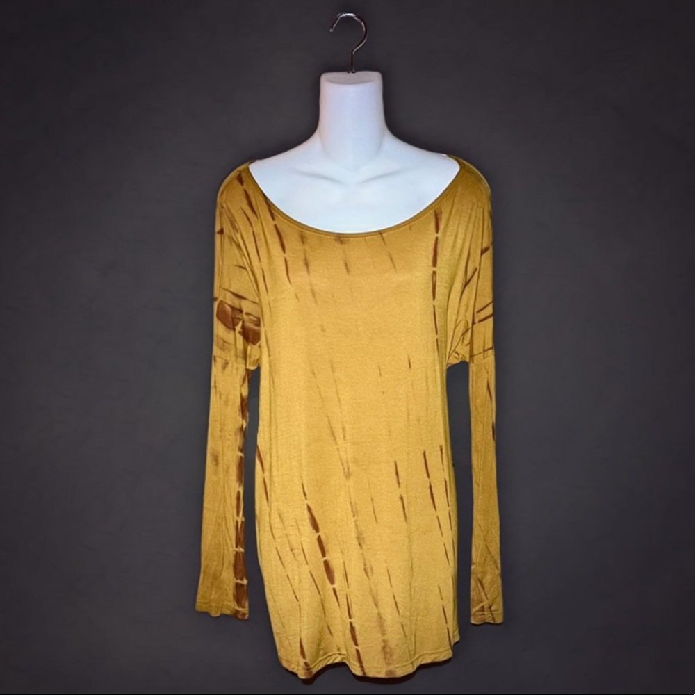 Piko long sleeve tie dye top
